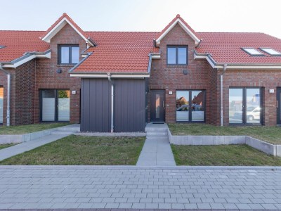 Holiday apartment Ferienreihenhaus "Borkum" Lale Andersen 2a "Borkum" - Outdoor photo 2