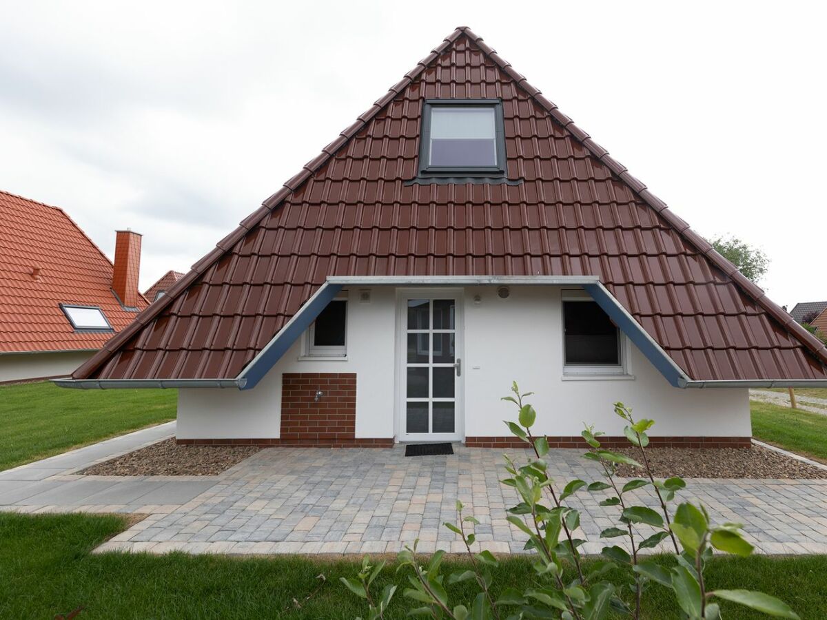 Holiday house Ferienhaus "Helga´s Sonnenplatz" Edi-Oehmsen 02 - Outdoor photo 2