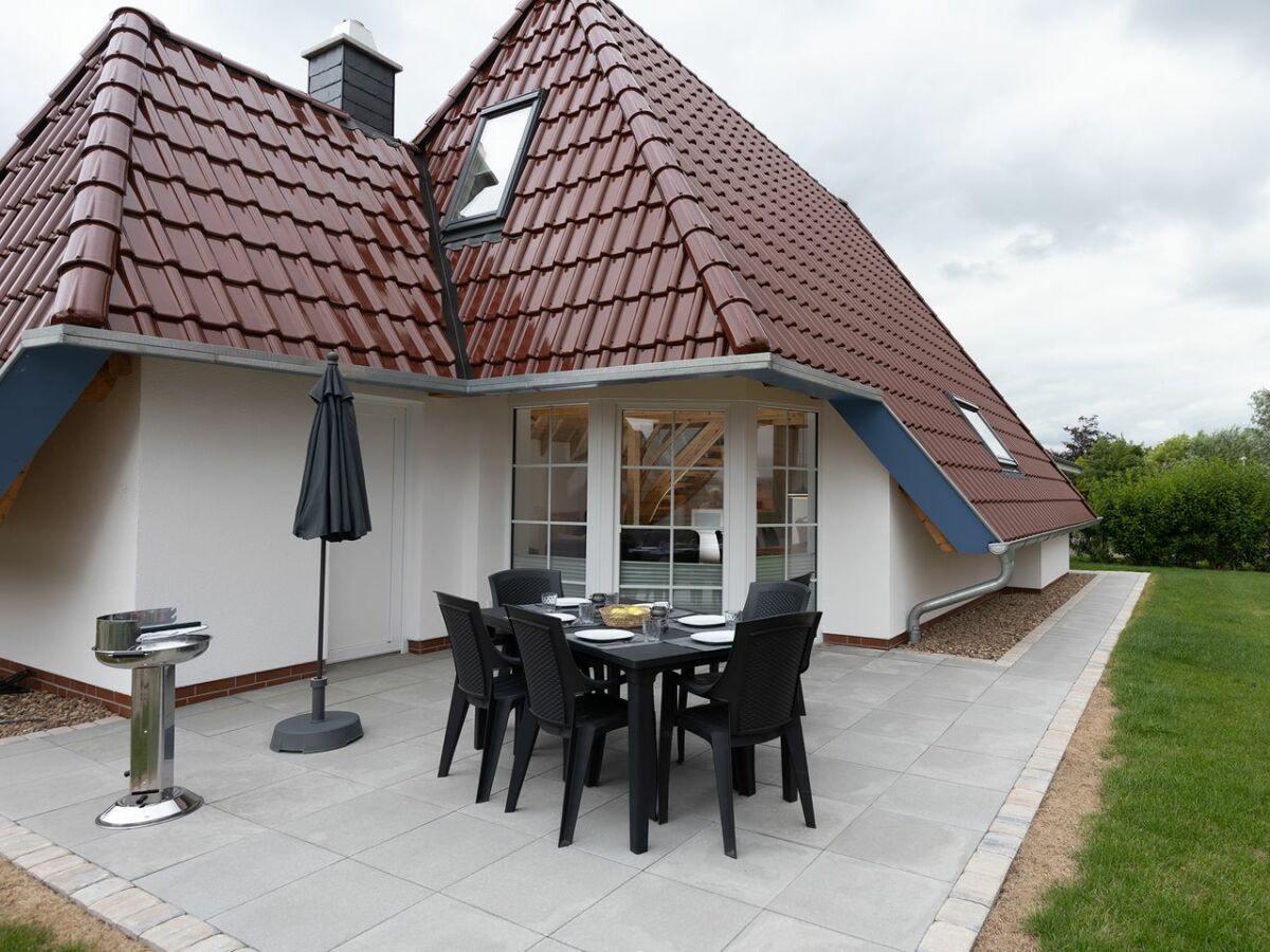 Holiday house Ferienhaus "Helga´s Sonnenplatz" Edi-Oehmsen 02 - Outdoor photo 3