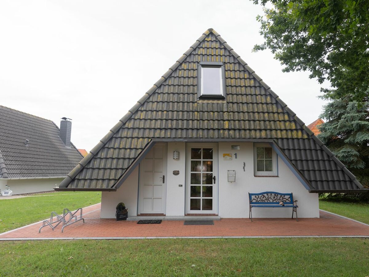 Holiday house Ferienhaus  Medemsand 01