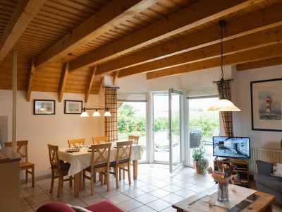 Holiday house Ferienhaus "Nordsee Felber" Mellumplate 40 - Features photo 17