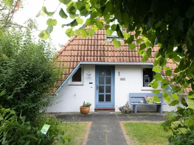Holiday house Ferienhaus  Ostertill 01 in Wurster Nordseeküste - Holiday house