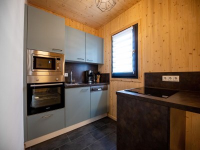 Chalet Elegant chalet near ski-slopes - Features photo 15