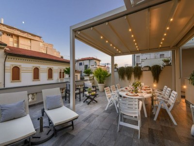 Apartment Apartment in Italy with Grand Seaview Terrace - Outdoor photo 17