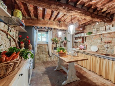 Villa 5 Bedrooms Villa with Pool in Lucca - Outdoor photo 11