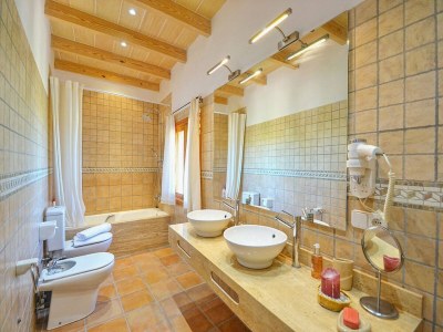 Holiday house Finca in Manacor nahe Calas de Mallorca - Features photo 14