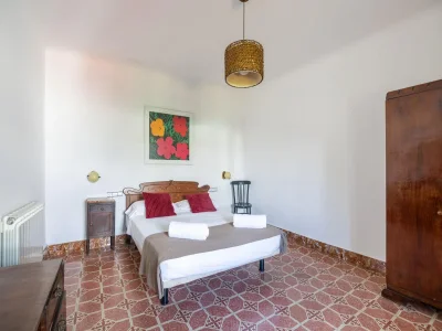 Holiday house Villa in St Martí mit Weinbergen & Garten - Features photo 24