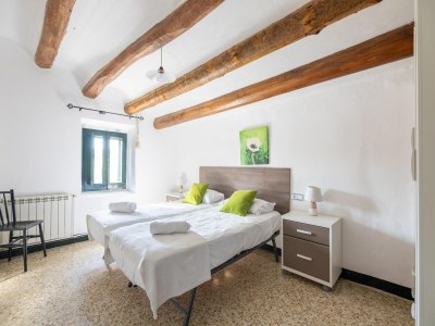 Holiday house Villa in St Martí mit Weinbergen & Garten - Features photo 26