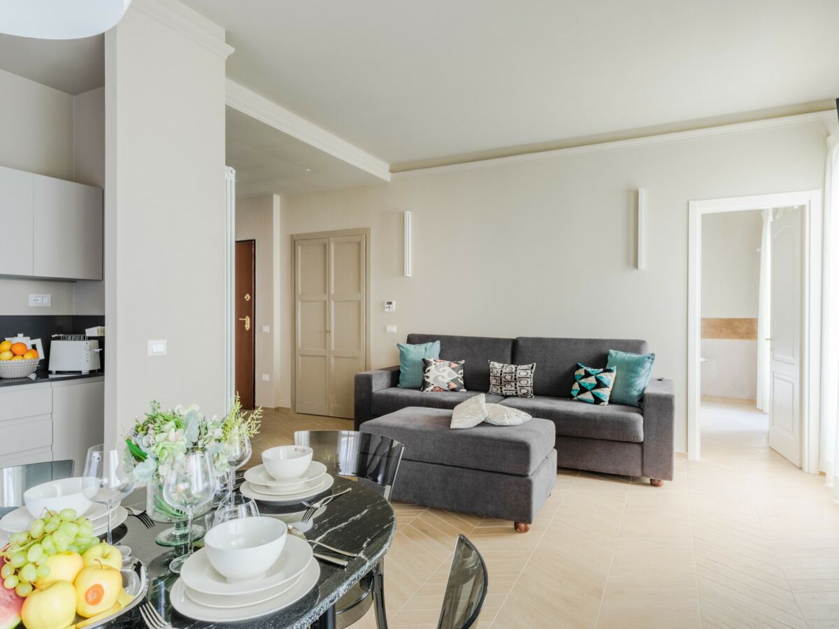 Apartment Elegant Apartment in Heart of Lucca