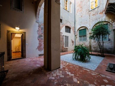 Apartment Wohnung in Lucca mit privatem Innenhof - Outdoor photo 42