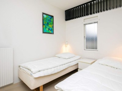 Holiday park 6 person holiday home on a holiday park in Faaborg - Outdoor photo 3