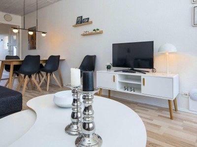 Holiday park 5 person holiday home on a holiday park in Glesborg - Outdoor photo 52