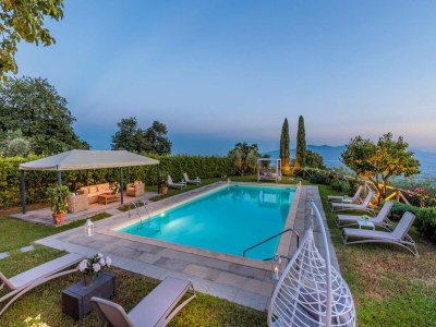 Villa Villa mit Pool- und Weinbergblick - Outdoor photo 24
