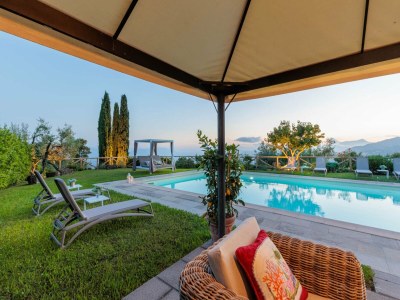 Villa Villa mit Pool- und Weinbergblick - Outdoor photo 74
