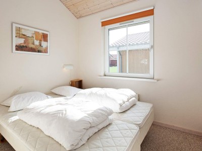 Holiday park 8 person holiday home on a holiday park in Gråsten - Outdoor photo 15