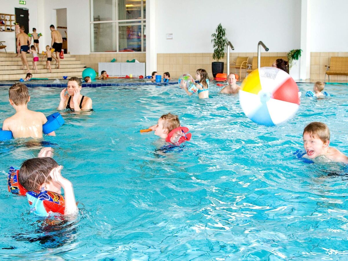 Holiday park 8 person holiday home on a holiday park in Gråsten - Outdoor photo 5