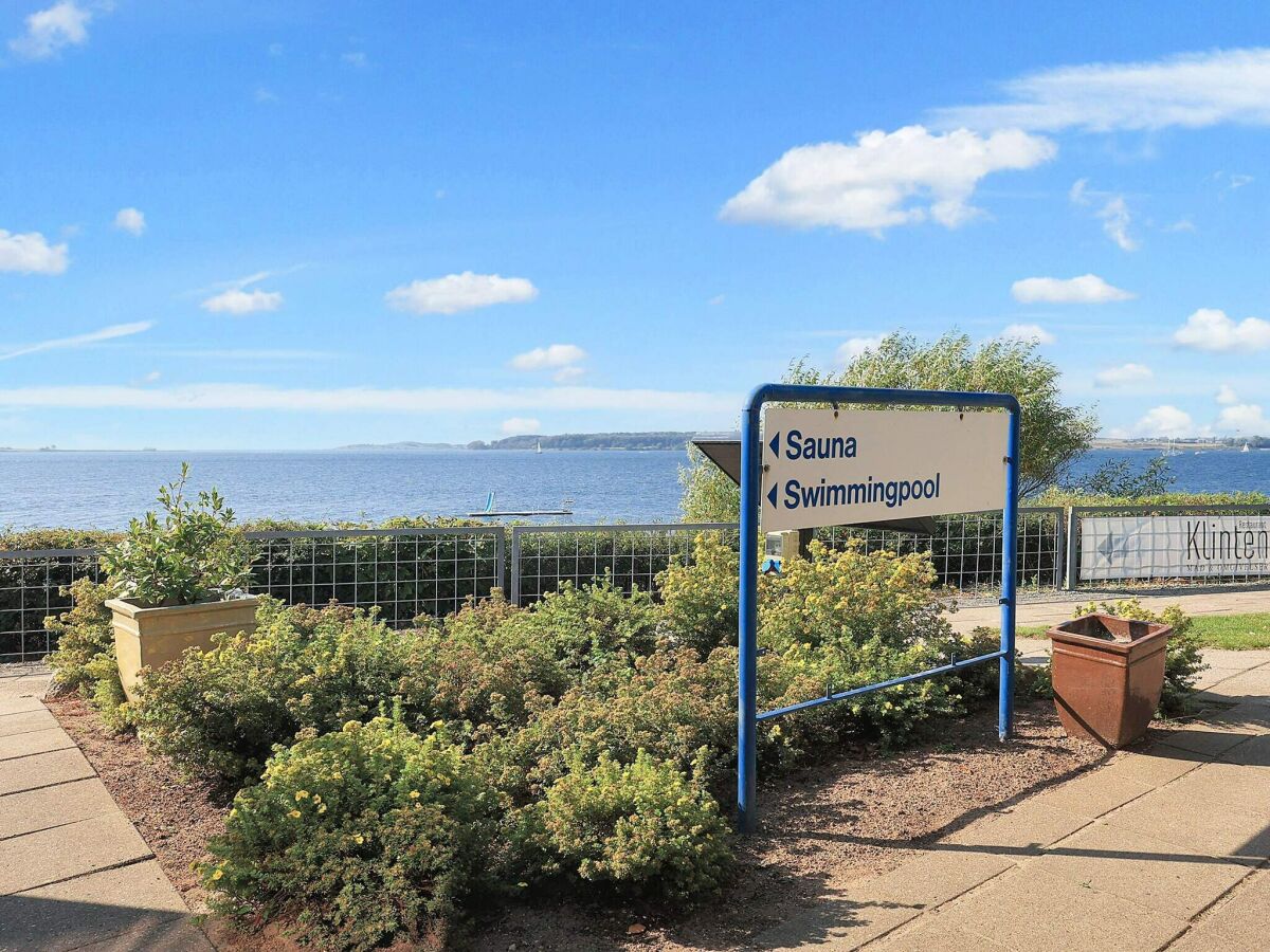 Holiday park 4 person holiday home on a holiday park in Faaborg - Outdoor photo 4