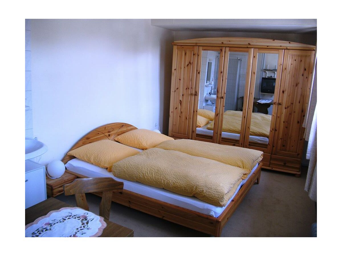 Apartment 5-Bett-Ferienwohnung, Dusche/WC, 3 Schlafräume - Outdoor photo 5