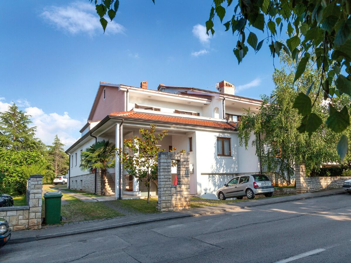 Apartment Fiskus - Outdoor photo 2