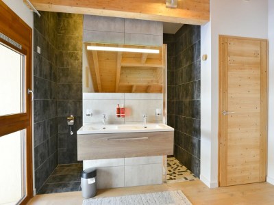 Holiday park Chalet in den Alpen am Genfersee - Features photo 12