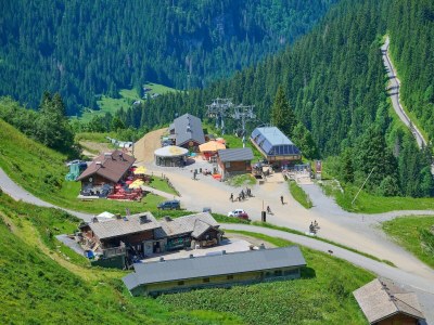 Holiday park Chalet in den Alpen am Genfersee - Environment photo 35