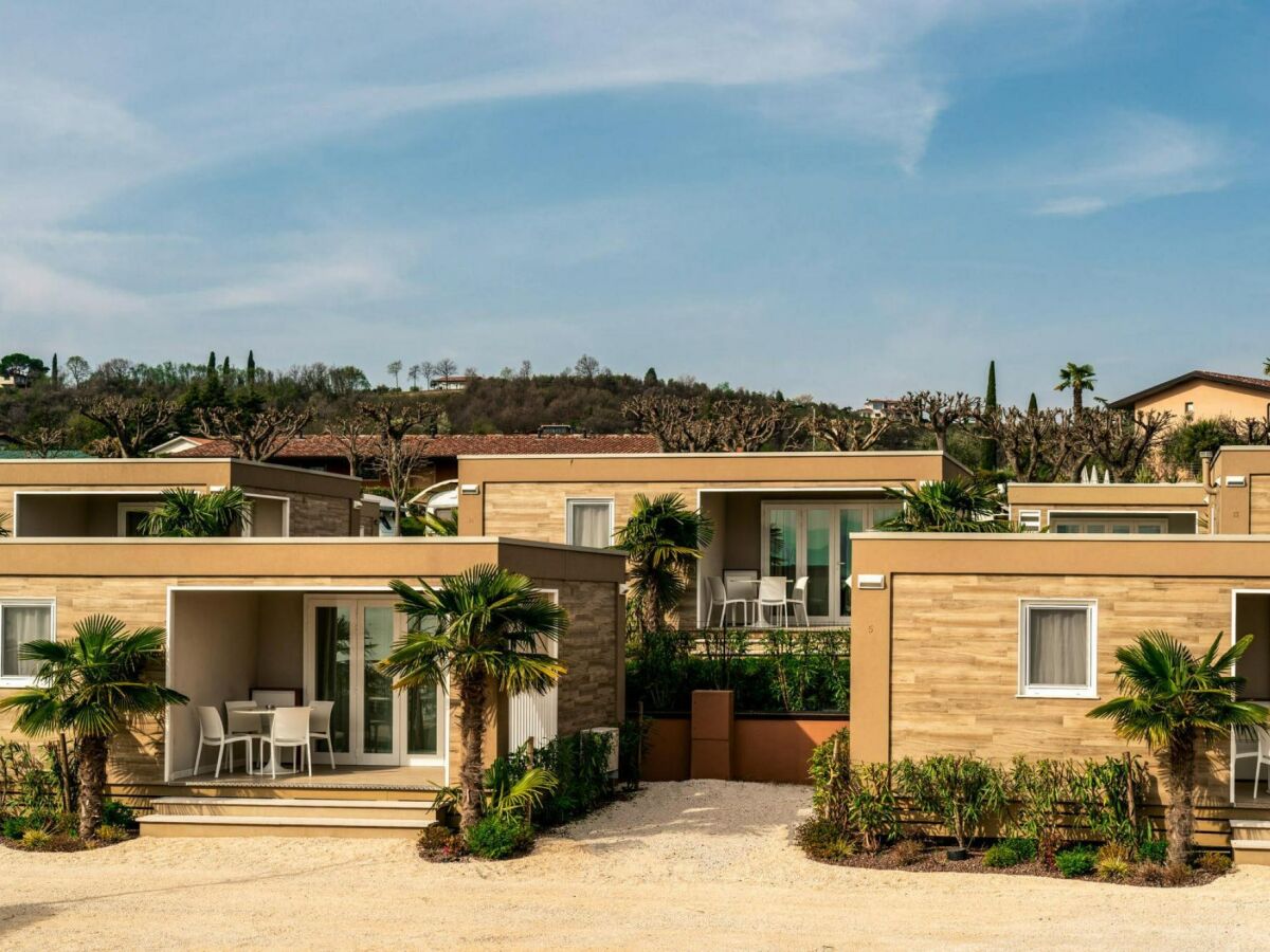 Holiday park Residence Onda Blu in Manerba del Garda - Outdoor photo 3