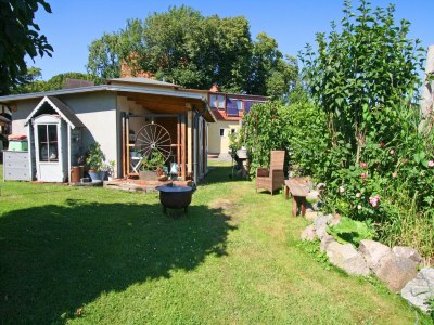 Apartment Luxuriöse Ferienwohnung mit Terrasse, Wiek - Outdoor photo 12