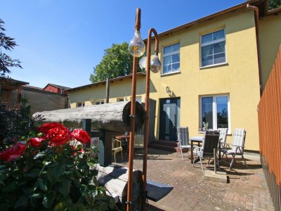 Apartment Luxuriöse Ferienwohnung mit Terrasse, Wiek - Outdoor photo 15