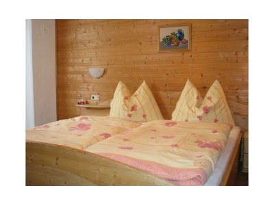 Apartment Appartment Nr. 1/2 Schlafräume/Dusche, WC - Features photo 37