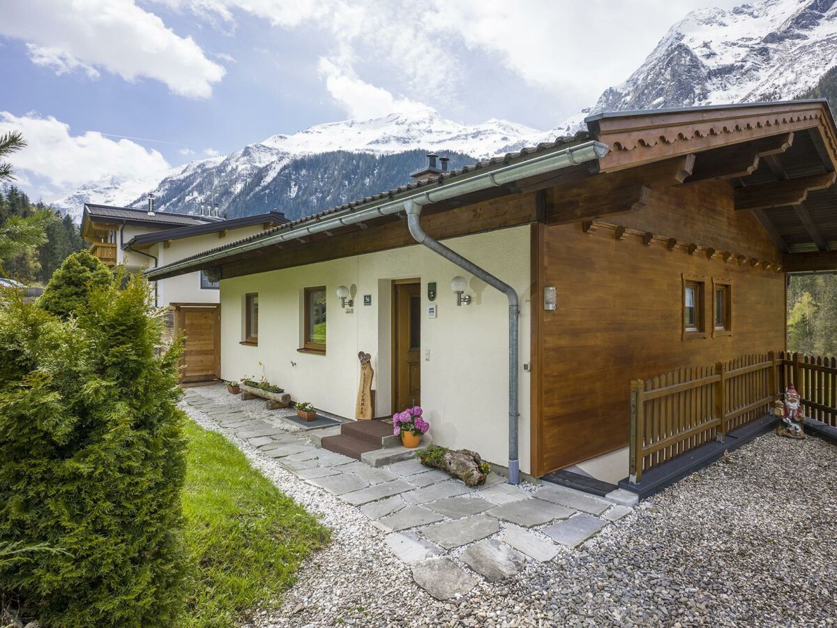 Apartment Ferienhaus, Toilette und Bad/Dusche getrennt, 3 Sc - Outdoor photo 3