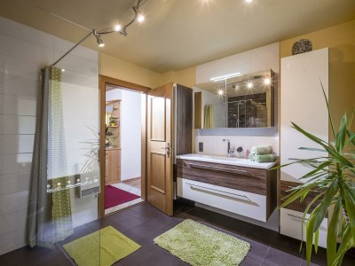 Apartment Ferienhaus, Toilette und Bad/Dusche getrennt, 3 Sc - Features photo 20