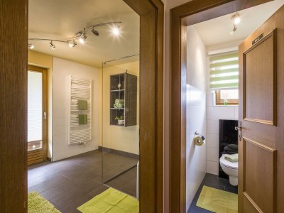 Apartment Ferienhaus, Toilette und Bad/Dusche getrennt, 3 Sc - Features photo 29