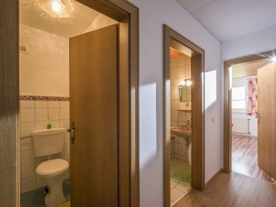 Apartment Ferienhaus, Toilette und Bad/Dusche getrennt, 3 Sc - Features photo 30