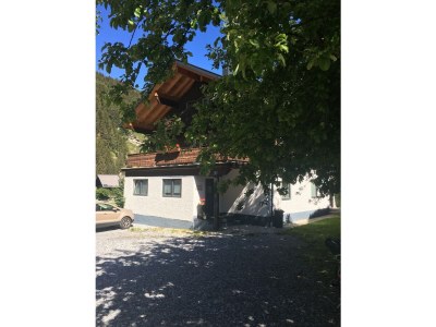 Apartment Ruhige FEWO mit großer Terrasse im Zentrum Rauris - Outdoor photo 5