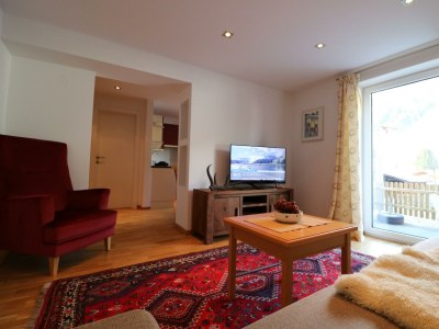 Apartment Ruhige FEWO mit großer Terrasse im Zentrum Rauris - Outdoor photo 7