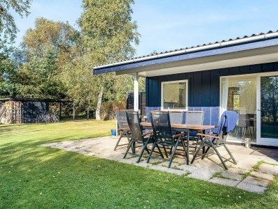 Holiday house 6 person holiday home in Væggerløse - Outdoor photo 15