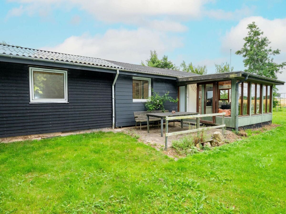 Holiday house 6 person holiday home in Thyholm - Outdoor photo 3