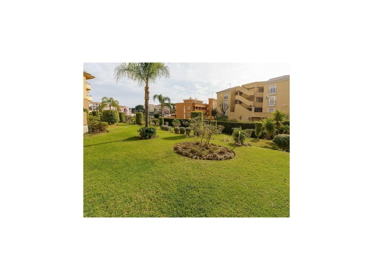 Holiday house Apartment with communal pool in Mijas - Outdoor photo 5