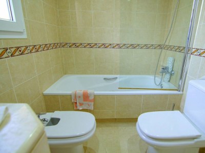 Holiday park Mijas Costa: Semi-Detached Holiday Home for 6 - Features photo 29