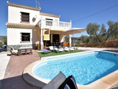 Villa Villa mit Whirlpool in Villanueva del Trabuco in Fuente Camacho - Villa