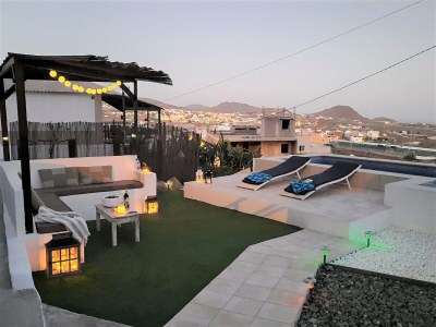 Holiday house Casa Héctor mit beheiztem Privatpool und Meerblick! - Outdoor photo 11