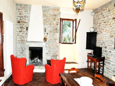 Farmhouse Farmhouse in Modigliana with Scenic Views - Features photo 17