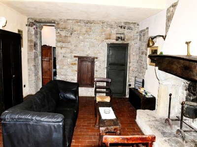 Farmhouse Farmhouse in Modigliana with Scenic Views - Features photo 31
