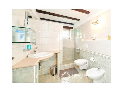 Villa Villa Karim - Traditional Istrian Villa Karim in a village near Baderna, Istria - Features photo 21