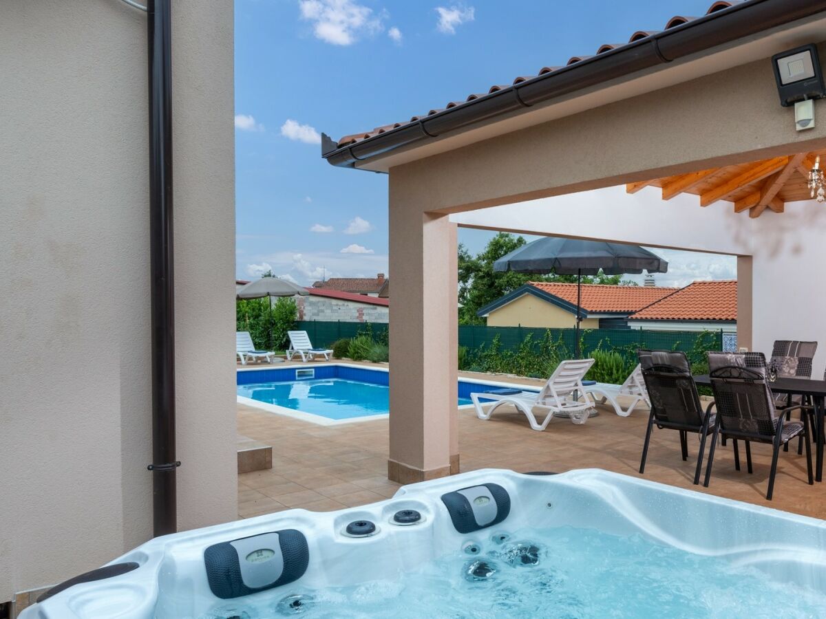 Villa Villa Buroli - Charming Villa Buroli in the north of Istria - Outdoor photo 3