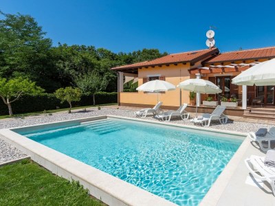 Villa Villa Dora - Charming Villa Dora near Novigrad, Istria - Environment photo 30