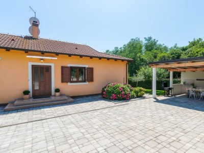 Villa Villa Dora - Charming Villa Dora near Novigrad, Istria - Environment photo 38