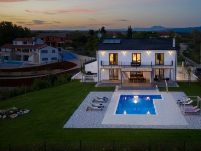 Villa Villa Dolce Bacio - Modern Villa Dolce Bacio in Kavran, Istria - Outdoor photo 3