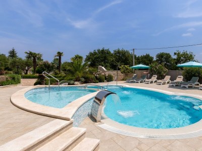 Villa Villa Filton - Modern Villa Filton in Vižinada, central Istria - Environment photo 36