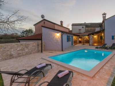 Villa Villa Croc - Rustic Villa Croc near Buje in Bibali - Villa